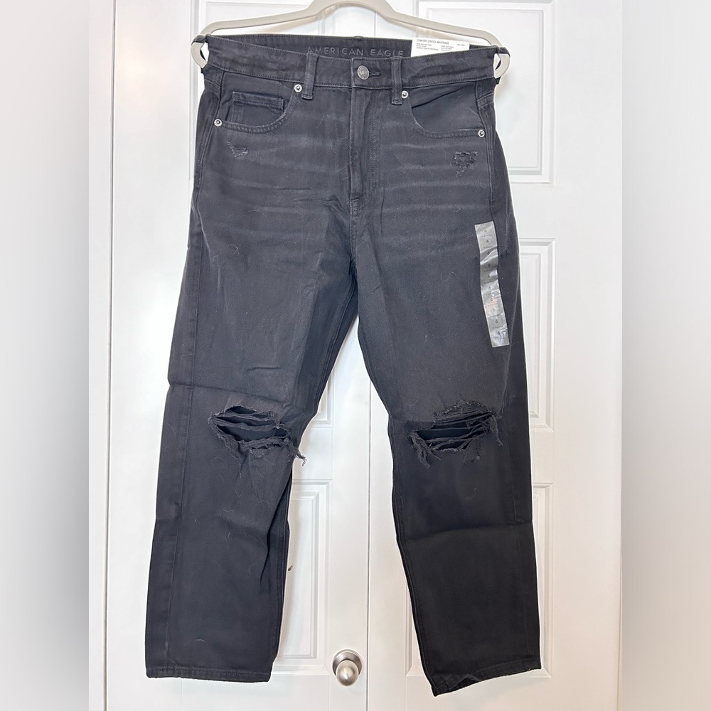 American Eagle mom straight jean